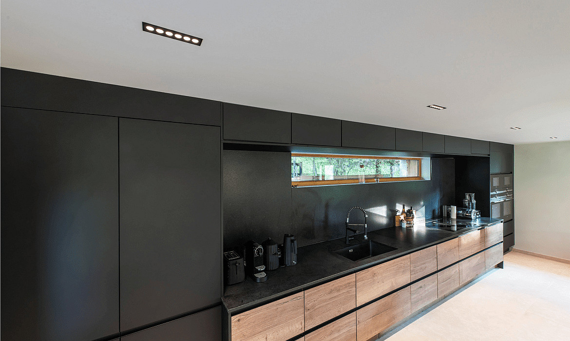 SLV Loft Indbygningslampe MILANDOS 6, 45°, 3000K, sort SLV Loft Indbygningslampe MILANDOS 6, 45°, 3000K, sort