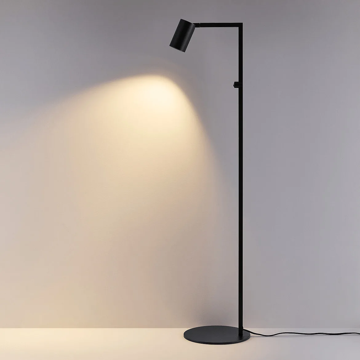 Deko-Light floor lamp CAN TILT BASE MIX'N MATCH 1/3 with switch, without shade, with plug GU10 IP20, black Deko-Light floor lamp CAN TILT BASE MIX'N MATCH 1/3 with switch, without shade, with plug GU10 IP20, black