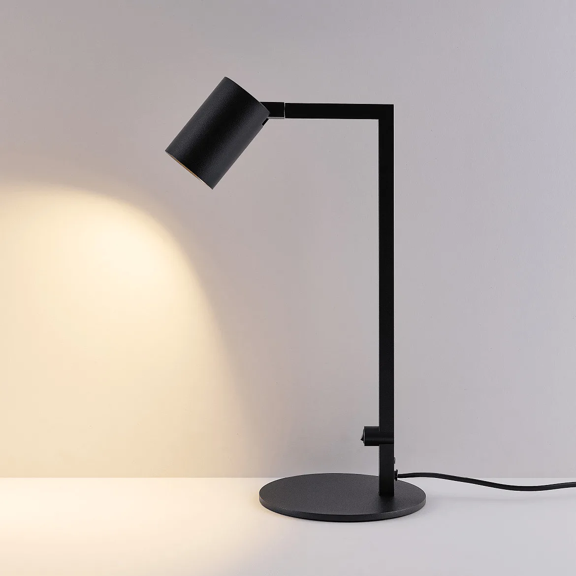 Deko-Light table lamp CAN TILT BASE MIX'N MATCH 1/3 with switch, without shade, with plug GU10 IP20, black Deko-Light table lamp CAN TILT BASE MIX'N MATCH 1/3 with switch, without shade, with plug GU10 IP20, black