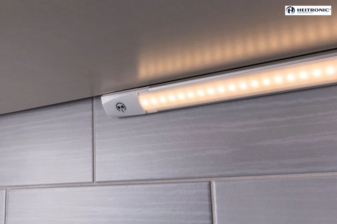 HEITRONIC LED Skab armatur MECANO 110°, 3000K, 300mm, 5W, 320lm HEITRONIC LED Skab armatur MECANO 110°, 3000K, 300mm, 5W, 320lm