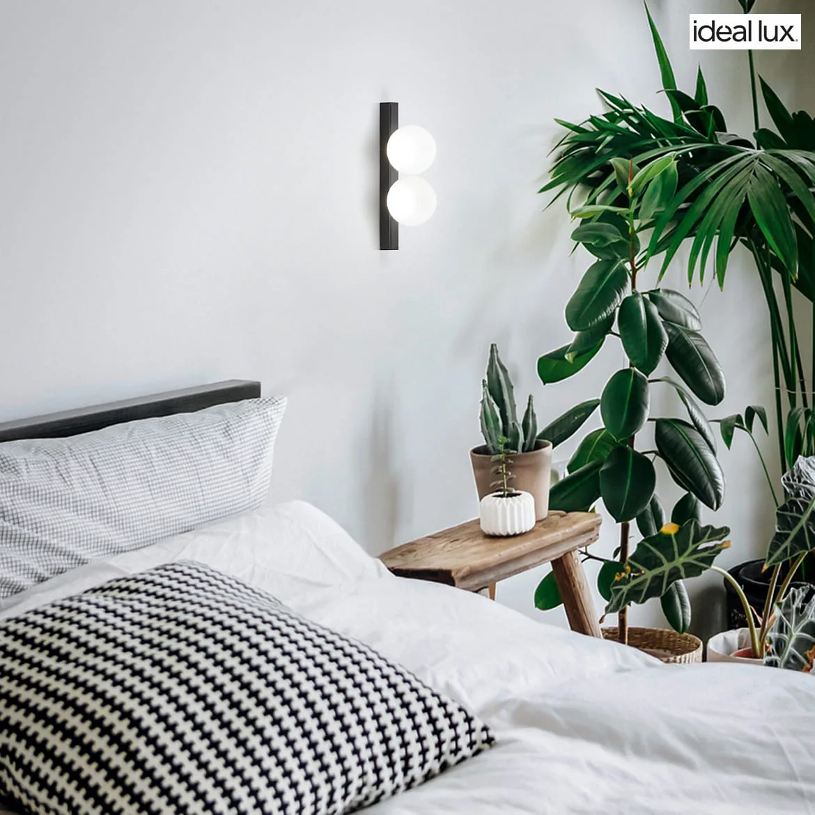 Ideal Lux wall luminaire PING PONG IP20, black Ideal Lux wall luminaire PING PONG IP20, black