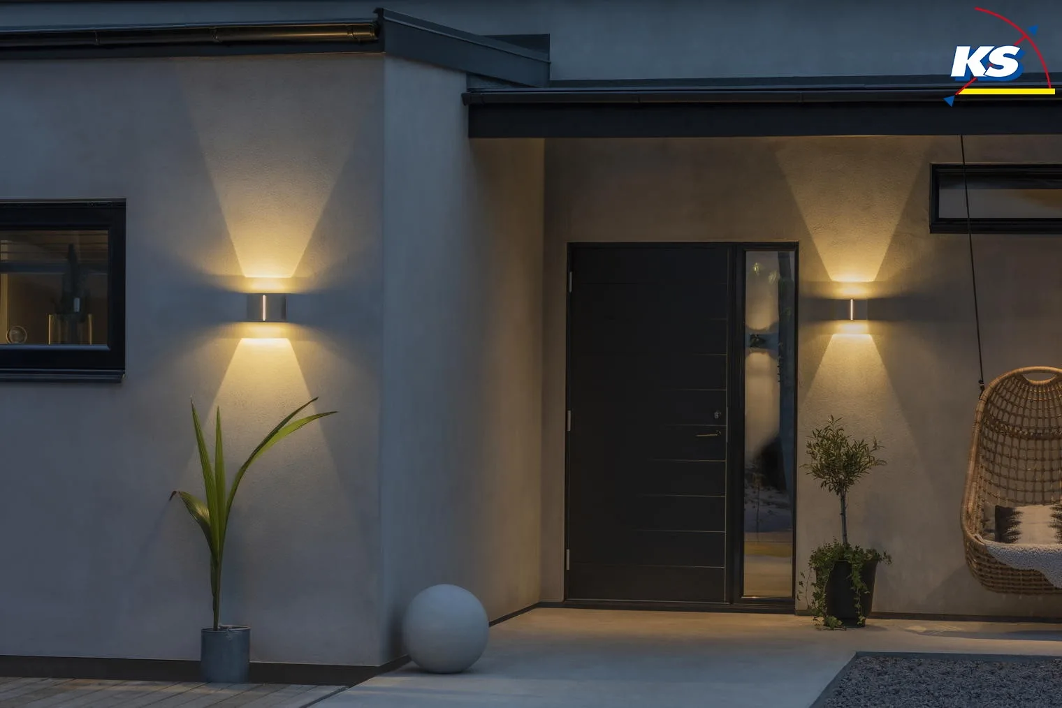 Konstsmide Udendørs wall luminaire PAVIA IP54, antracit Konstsmide Udendørs wall luminaire PAVIA IP54, antracit
