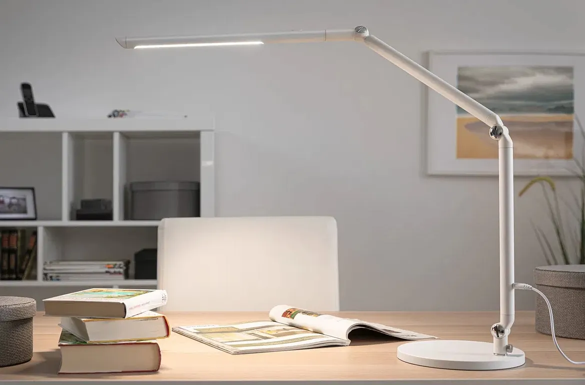 Paulmann Bordlampe FLEXBAR CCT Switch, justerbar, med touch-dæmper IP20, hvid dæmpbar Paulmann Bordlampe FLEXBAR CCT Switch, justerbar, med touch-dæmper IP20, hvid dæmpbar