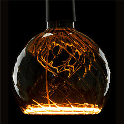 Filament Globe lyskilde FLOATIG GLOBE 150 TWISTED - SMOKEY GREY - PHASE G150 opal E27 6W 230lm 1900K 330� d�mpbar