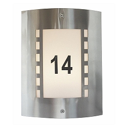 Husnummeretiket s�t til Udend�rslampe Wall I V�glampe