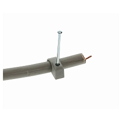 Kabelclips 100 pak, fleksibel, til kabel � 7-11mm, med negle 23mm, gr�