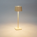 Konstsmide Batteri bordlampe CAPRI USB firkantet IP54, sandy d�mpbar