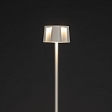 Konstsmide Batteri standerlampe NICE firkantet, med USB tilslutning, CCT Switch, med touch-d�mper IP54, hvid d�mpbar