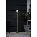Konstsmide Batteri standerlampe NICE firkantet, med USB tilslutning, CCT Switch, med touch-d�mper IP54, hvid d�mpbar