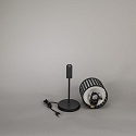Konstsmide Batteri bordlampe BOTTLE med USB tilslutning, med touch-d�mper IP54, sort d�mpbar