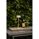 Konstsmide Batteri bordlampe MENTON USB IP54, sandy, lakeret d�mpbar