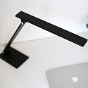 Steinhauer Bordlampe SERENADE drejelig, CCT Switch, vipbar, med touch-d�mper IP20, sort mat d�mpbar