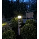 Udendørs Sokkelkolonne Type nr. 2202, LED + 3 Schuko stikkontakter, IP44, 10W 3000K 900lm, uden Skiftefunktion, antracit
