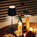 CMD Creative Metalldesign Batteri bordlampe med USB tilslutning IP44, pulverlakeret, sort mat dæmpbar