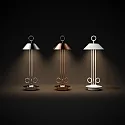 Batteri bordlampe NUDIDEROT med krog, CCT Switch, med touch-dæmper IP54, kobber dæmpbar