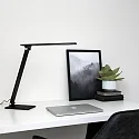 Steinhauer Bordlampe SERENADE drejelig, CCT Switch, vipbar, med touch-dæmper IP20, sort mat dæmpbar